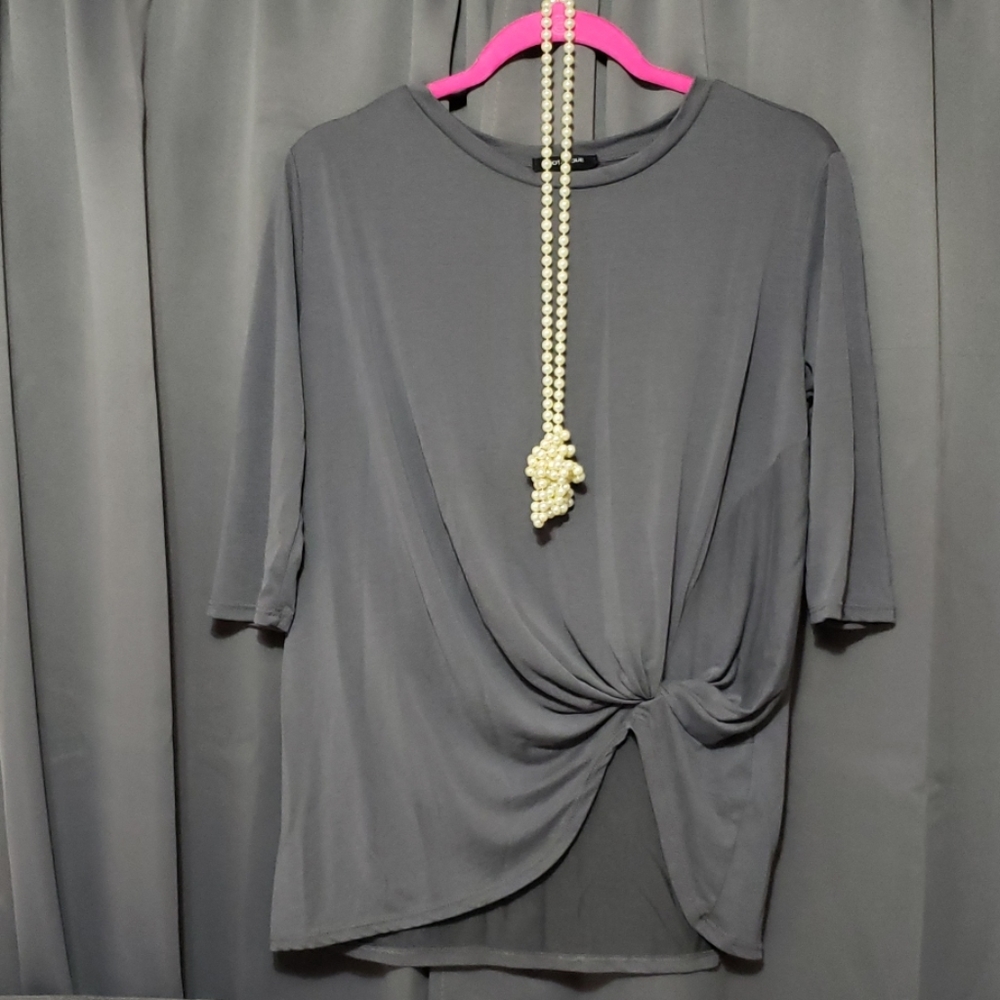 NWOT Botanique T-Shirt Top